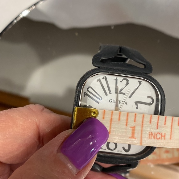 Geneva Quartz Black Gun Metal Boys watch with Stainless Steel Back! NWT! - Picture 8 of 11